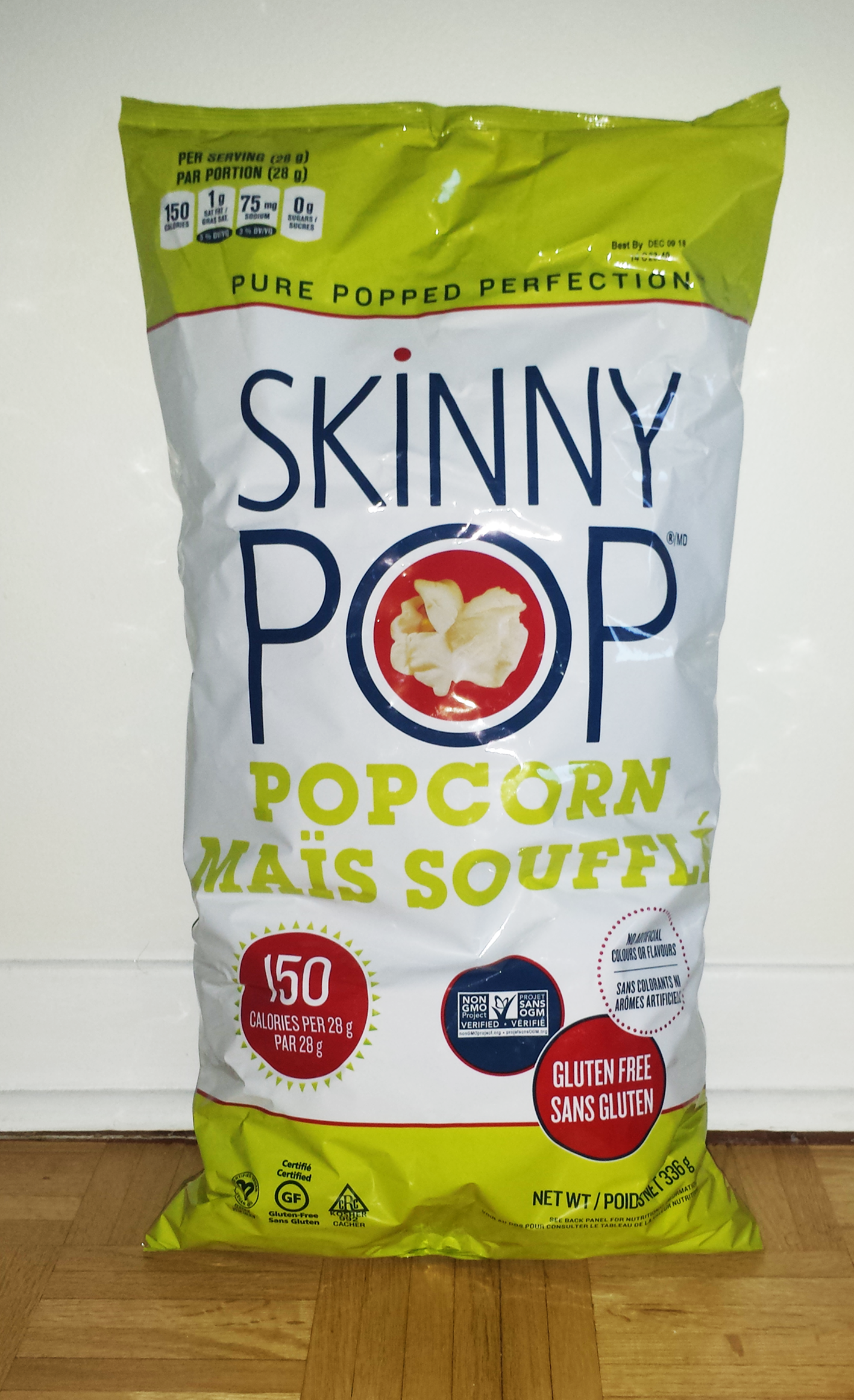 AterImber.com - The Veg Life - Product Reviews - Skinny Pop! White Cheddar Review - Giant Skinny Pop! Bag - vegan, vegan food, popcorn, food review, food reviewer, food blooger, product review
